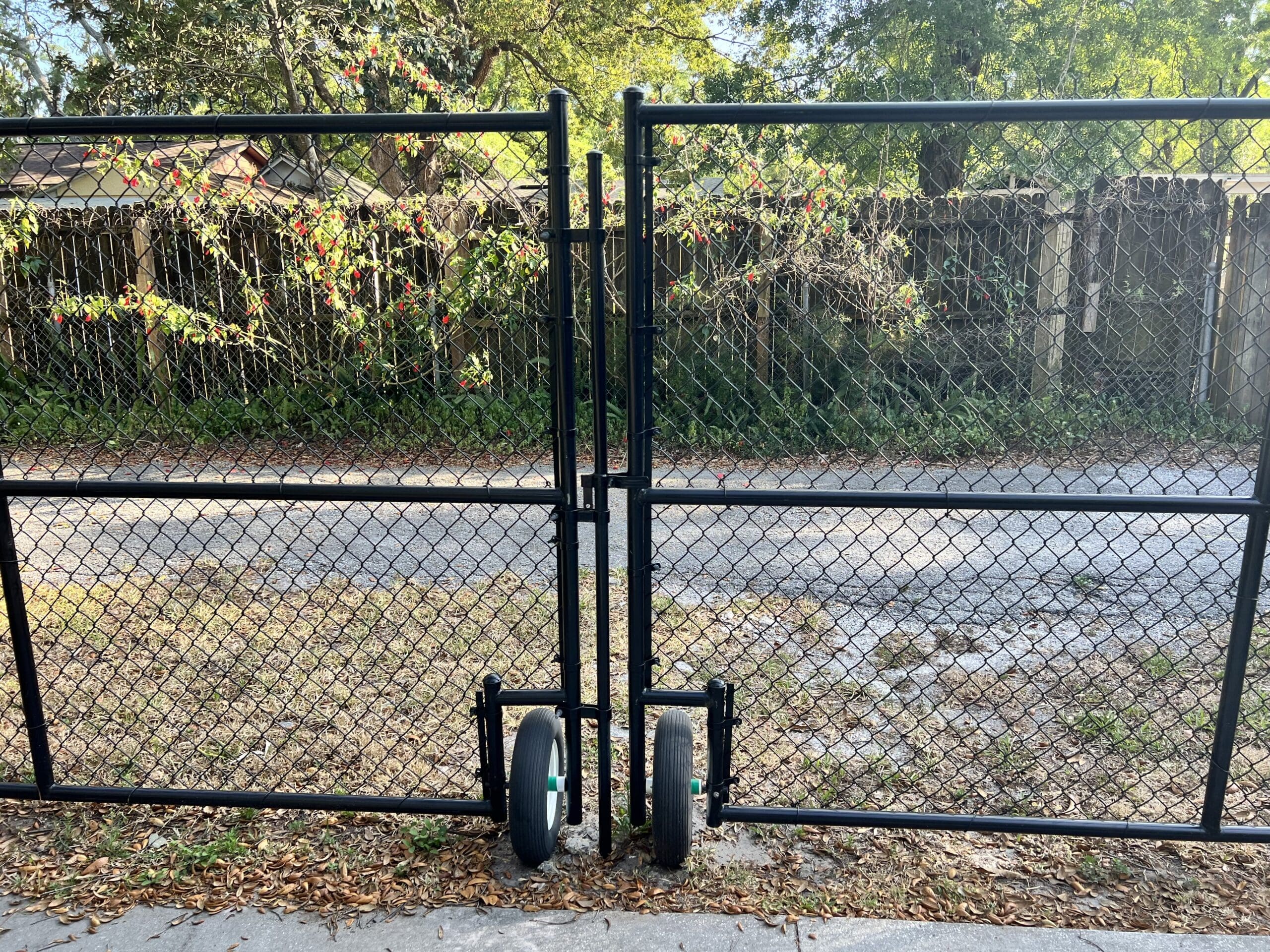 chain link gate install