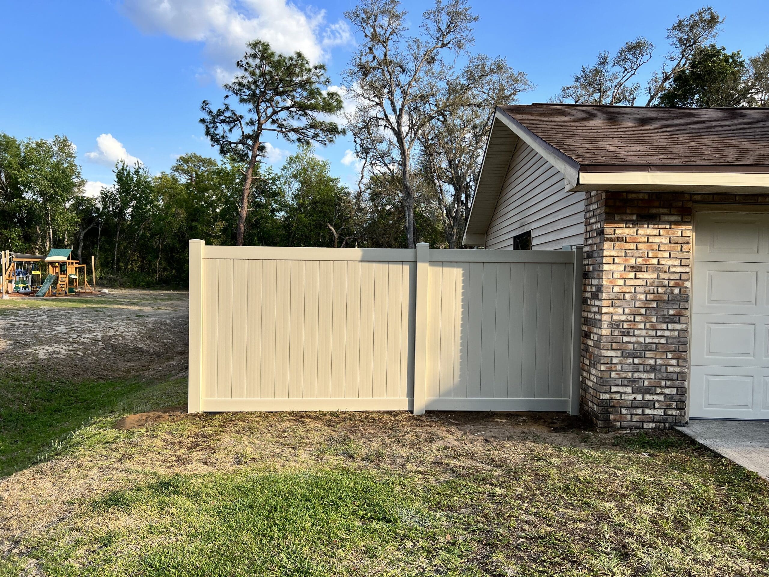 fence installation in temple terrace fl
