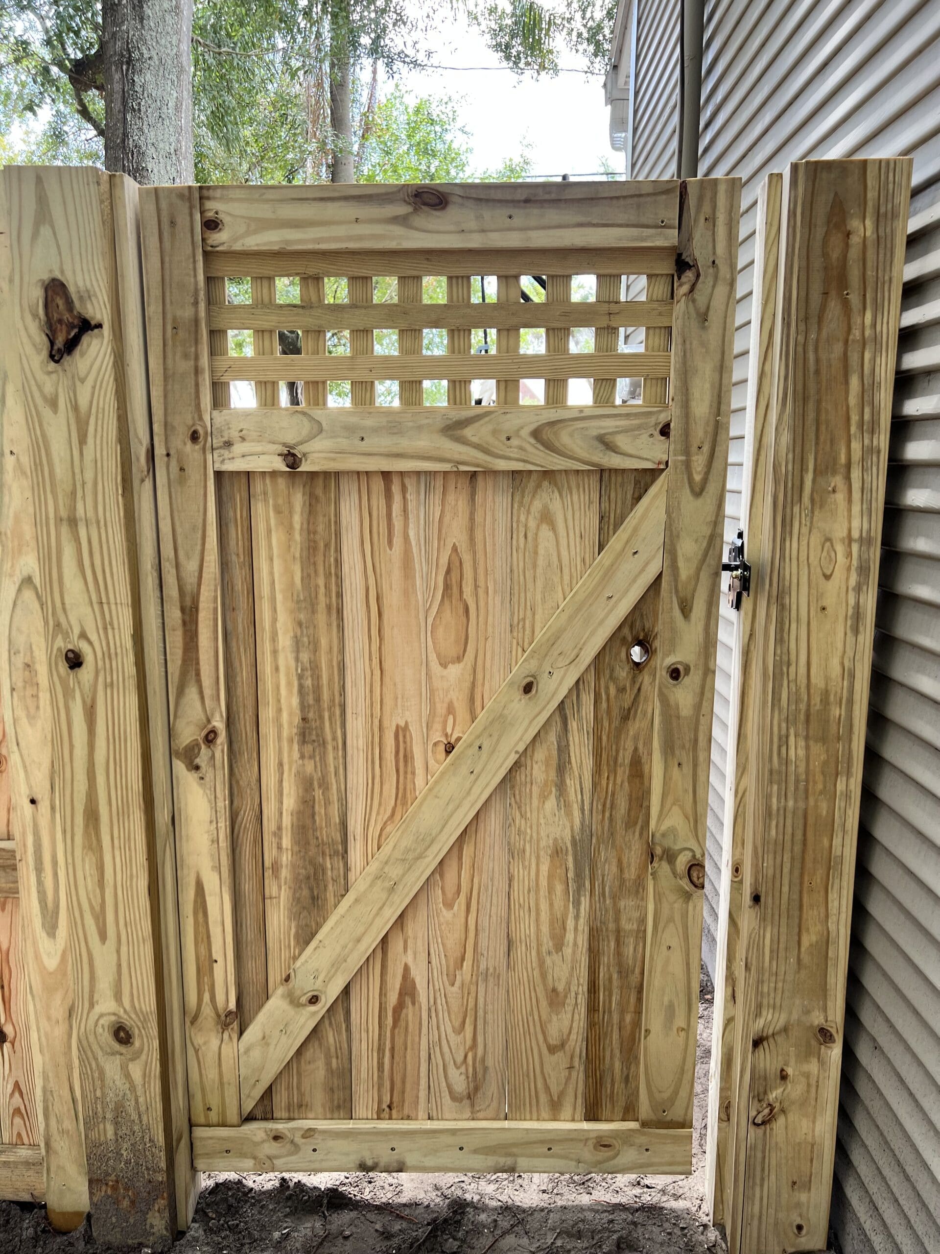 fencing hudson fl