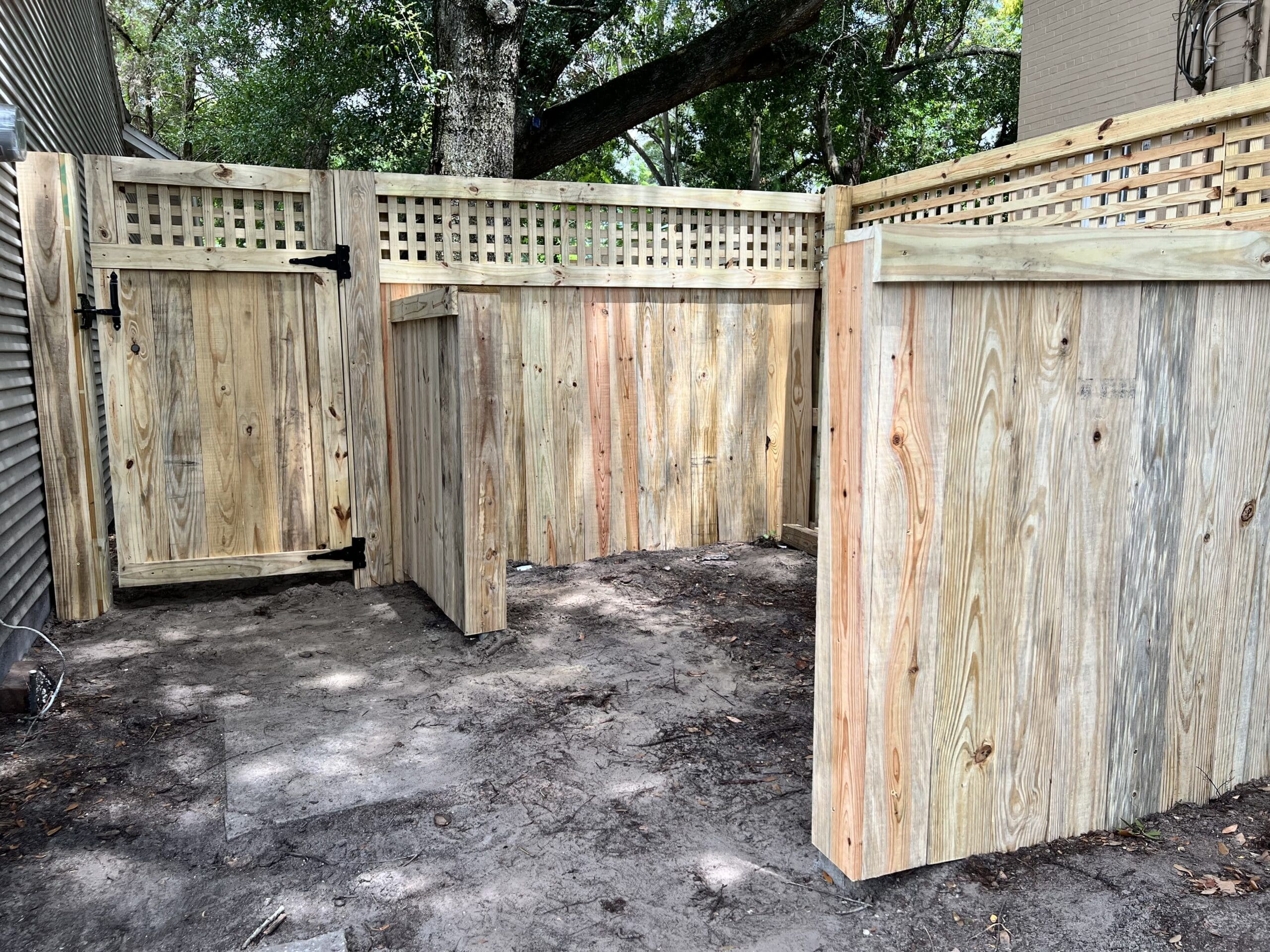 fence hudson fl