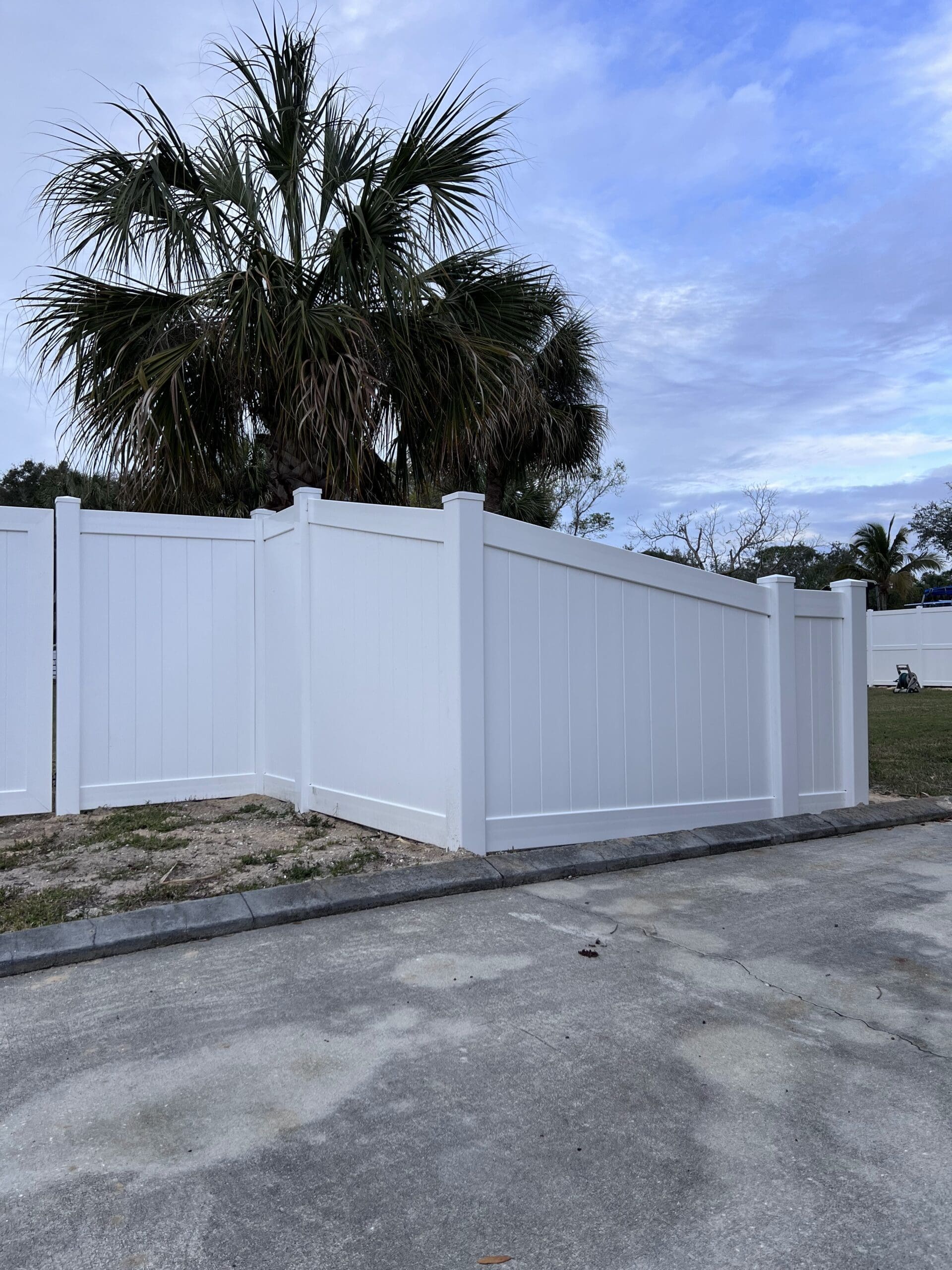 fence installation riverview fl